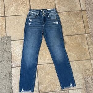 KanCan Womens High Rise  Slim Straight  Blue Jeans. NWT